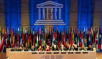 37.ª Conferencia General de UNESCO en París (Francia)