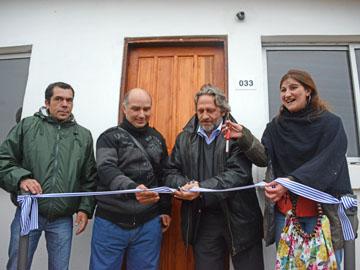 Ministro Francisco Beltrame en inauguración de viviendas en Montevideo