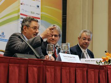 Autoridades en “Quinto Encuentro de Protagonistas de Transporte"