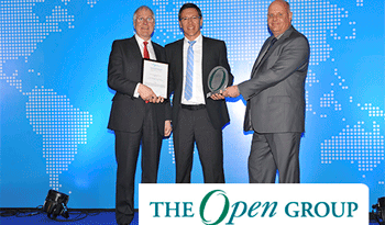 Delegación uruguaya recibe el premio a la innovación Delegación uruguaya recibe el premio a la innovación