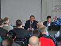 Ministro Mario Bergara dialoga con comerciantes de Colonia sobre Ley de Inclusión Financiera