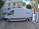 Delgado, Ferrés y autoridades de ASSE recibieron primera de 15 ambulancias donadas por grupo de empresarios