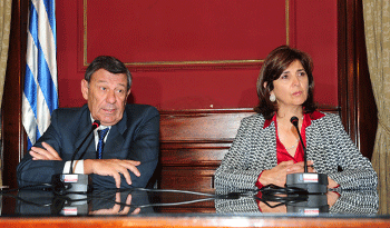 Rodolfo Nin Novoa y María Ángela Holguín