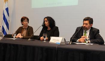 Marina Arismendi, Adriana Rovira y Nelson Villarreal