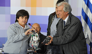 Presidente Tabaré Vázquez con liceales