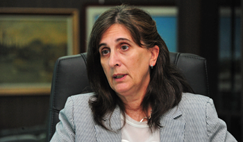 Presidenta del Banco Hipotecario del Uruguay, Ana Salveraglio
