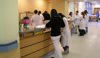 Personal de centro hospitalario