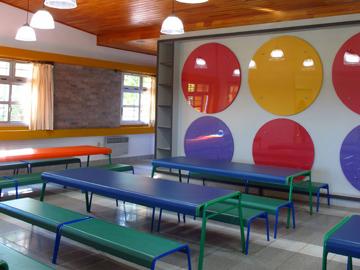 Escuela de tiempo completo. Foto de archivo