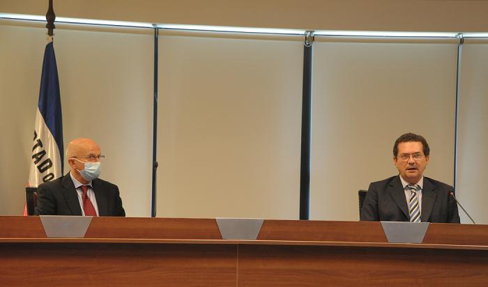 Prosecretario de la Presidencia, Rodrigo Ferrés, y director de AUCI, Mariano Berro