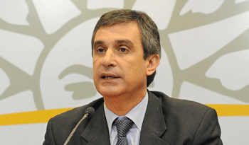 Director de la OPP, Álvaro García