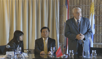 Uruguay y China firmaron en Montevideo un memorando de entendimiento
