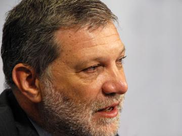 Ministro de Industria, Roberto Kreimerman