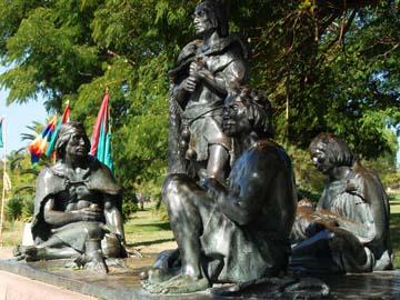 Monumento a los últimos charrúas en Montevideo