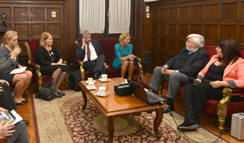 Encuentro entre Eduardo Bonomi Y Åsa Regnér