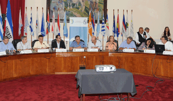 Sesión extraordinaria de la Comisión de Descentralización.