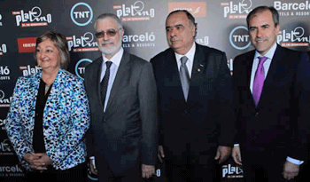 Autoridades en lanzamiento de los Premios Platino, en Buenos Aires