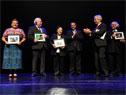 La paz es una herramienta fundamental para lograr el crecimiento económico con justicia social La paz es una herramienta fundamental para lograr el crecimiento económico con justicia social