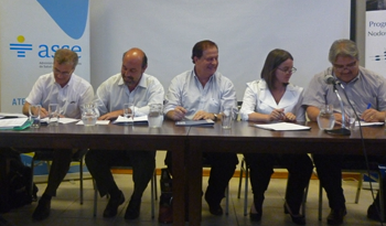 Autoridades en presentación de cuarta edición de Nodos de Salud