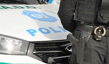 Policía