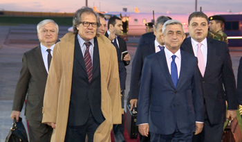 El Presidente de Armenia, Serzh Sargsyán, fue recibido por su par anfitrión, José Mujica