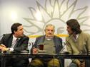 Mujica asistió al lanzamiento de la 5.ª semana nacional de la seguridad vial Mujica asistió al lanzamiento de la 5.ª semana nacional de la seguridad vial