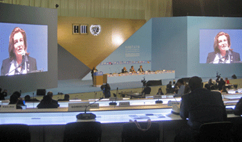 Eneida de León en 3.ª Conferencia de las Naciones Unidas sobre Vivienda y Desarrollo Urbano Sostenible