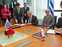 Uruguay y Chile firmaron un innovador acuerdo bilateral de ampliación comercial y económica