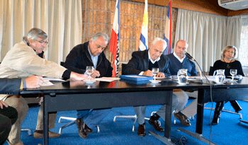 Firma de convenios