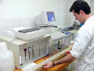 Doctor en laboratorio