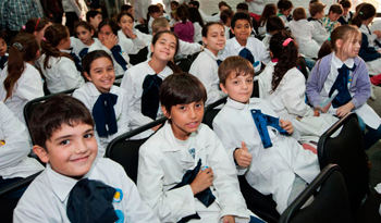 El atletismo llega a las escuelas uruguayas para quedarse