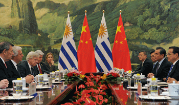 Presidente Vázquez y delegación uruguaya se reunió con primer ministro chino, Li Keqiang