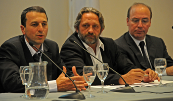 Autoridades en el VI Foro Iberoamericano de Regulación del Agua
