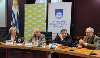 Autoridades en presentación de estudio sobre el sistema de becas del Fondo de Solidaridad