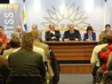 Suscripción de convenio en la sala de prensa de la Torre Ejecutiva