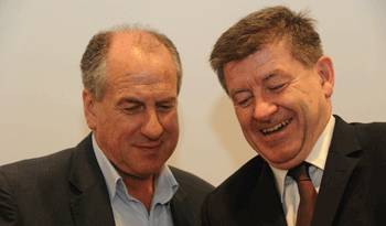 Ministro de Trabajo y Seguridad Social, Ernesto Murro, junto al director general de la Organización Internacional del Trabajo, Guy Ryder Ministro de Trabajo y Seguridad Social, Ernesto Murro, junto al director general de la Organización Internacional del Trabajo, Guy Ryder