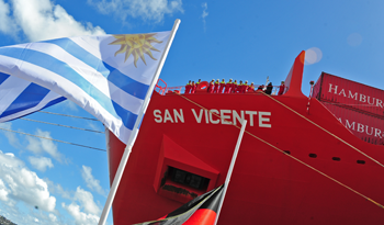 Inauguración del portacontenedores San Vicente
