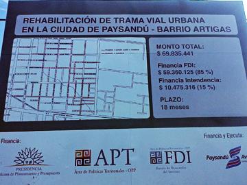 Cartel con información del proyecto