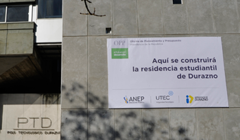 Placa alusiva a proyectada residencia estudiantil de Durazno