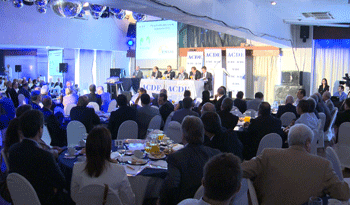 Audiencia completa en foro de ACDE