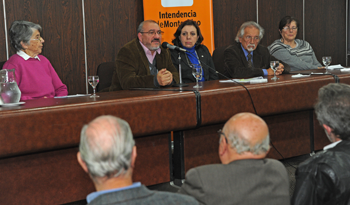 Autoridades en la presentación del Memorial de los Detenidos Desaparecidos como Monumento Histórico Nacional
