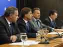 Gobierno decretó cierre total de fronteras con Argentina a partir del martes 17