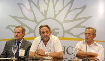 Autoridades en conmemoración del Día Internacional de los Humedales