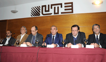 Acto de renovación del programa Luces para Aprender en sede de UTE