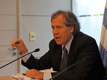 Canciller Almagro en conferencia