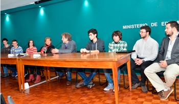 Jóvenes representantes de Uruguay en Olimpíada de Matemáticas Jóvenes representantes de Uruguay en Olimpíada de Matemáticas