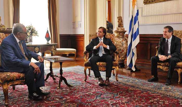 Luis Lacalle Pou y Ernesto Talvi reciben al presidente de Bangladesh, Abdul Hamid