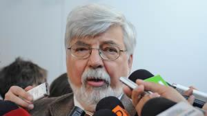 Ministro del Interior, Eduardo Bonomi, en declaraciones a la prensa