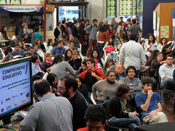 Jóvenes en Casa INJU Jóvenes en Casa INJU