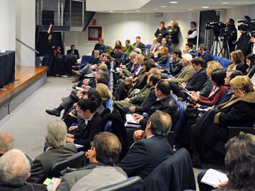 Presentación pública de ofertas de televisión digital en Torre Ejecutiva