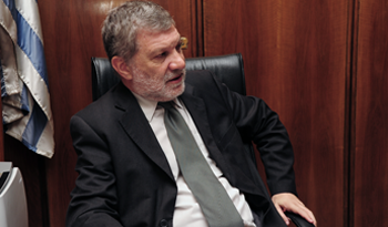 Ministro de Industria, Energía y Minería, Roberto Kreimerman
